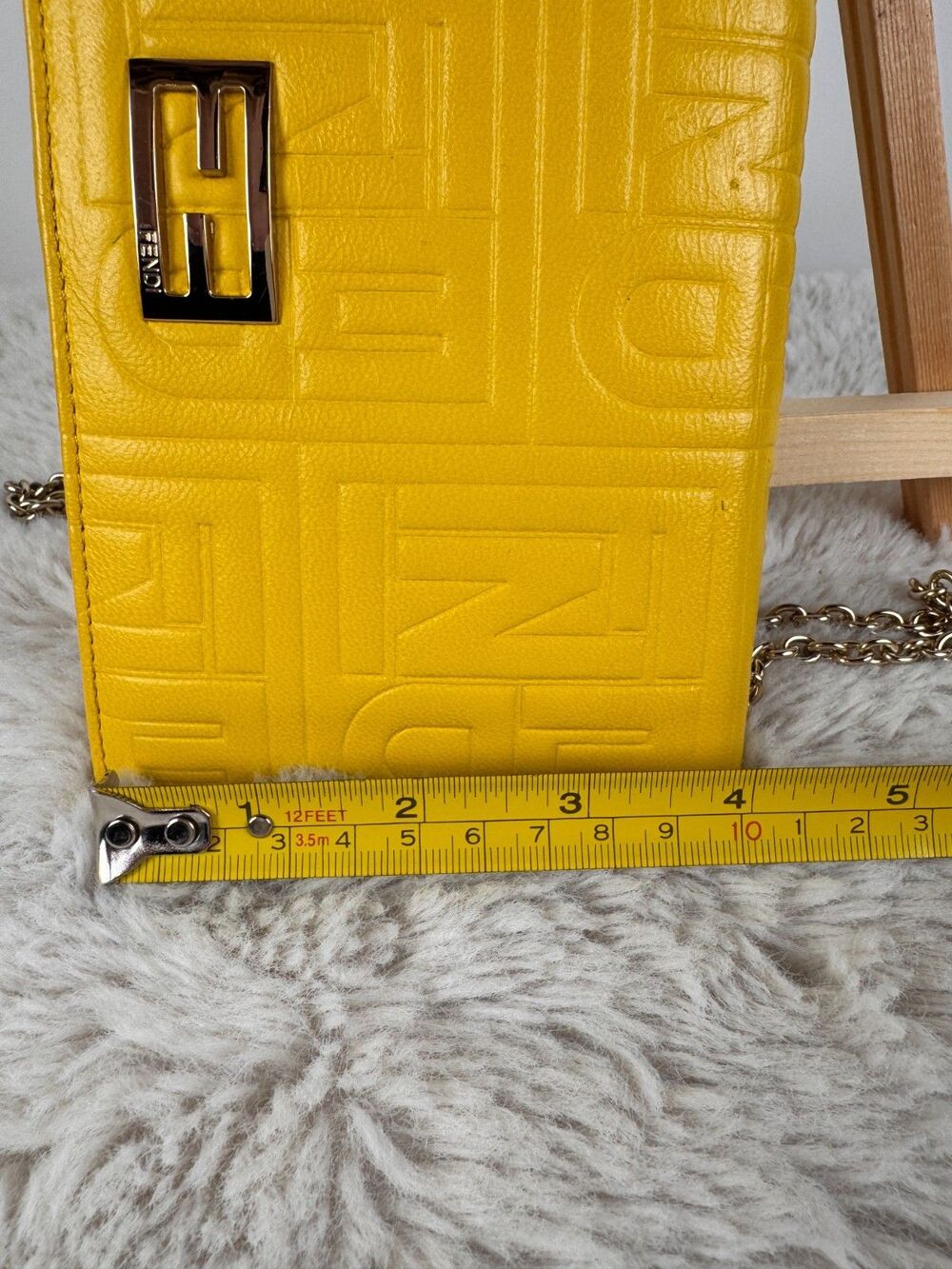 Fendi 2000's Yellow Embossed Nappa Logo Chain Clutch Crossbody Wallet - Picture 16 of 16